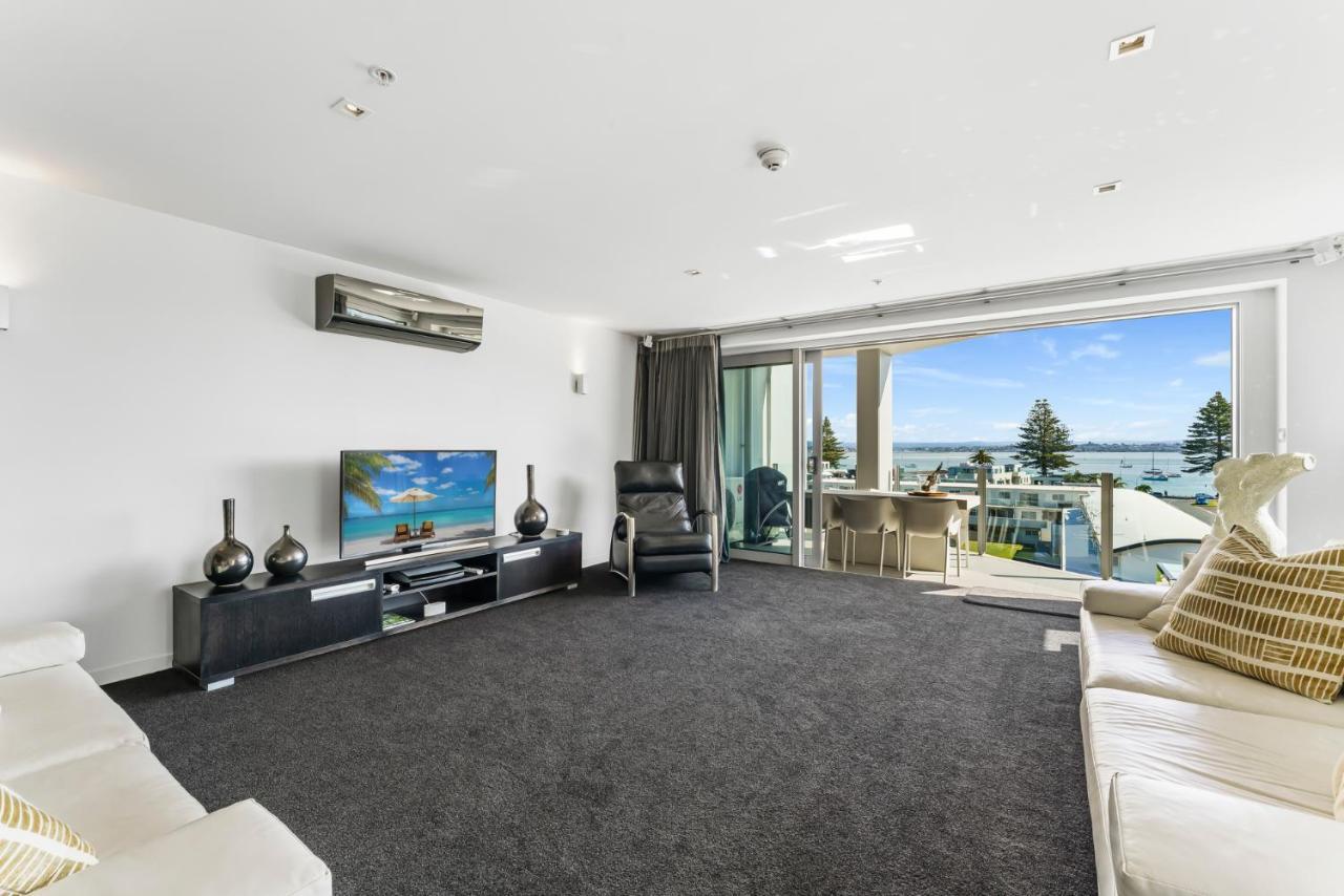 Ferienwohnung Luxury At The Caymans Mount Maunganui Exterior foto